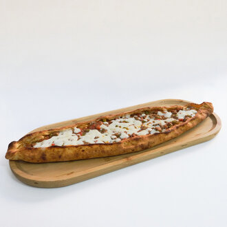 Kuşbaşılı Kaşarlı Pide görseli