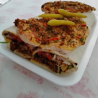 Vegan Sac Kavurma Dürüm görseli