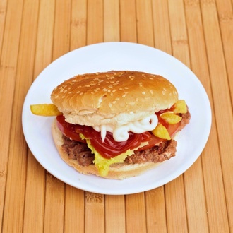 Hamburger & Ayran (27 Cl.) görseli