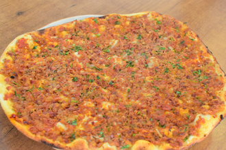 10'Lu Lahmacun, Salata, 1 Lt Eker Ayran Menü görseli