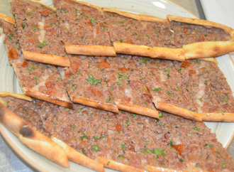 Kıymalı Pide (1,5 Porsiyon) Menü görseli