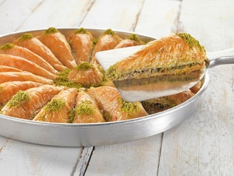 Fıstıklı Havuç Dilim Baklava (250 G) görseli