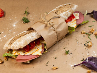 Dana Jambonlu & Barbekü Soslu Sandviç görseli