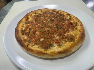 Kıymalı Kaşarlı Pizza (Mini) görseli