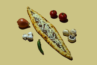 Kıymalı Kaşarlı Pide görseli