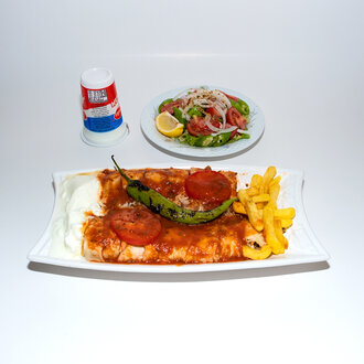 Sarma Beyti Kebap (Tavuk Dönerden) görseli