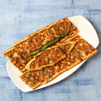 Kuşbaşılı Pide görseli