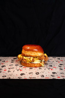 Chicken Ranch Burger görseli