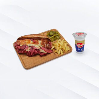 Çeşme Kumru Sandviç Menü görseli