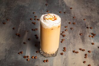 Iced White Caramel Latte görseli