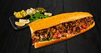 Tam Ekmek Arası Biftek Tantuni görseli