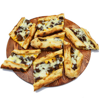 Kavurmalı Kaşarlı Pide görseli