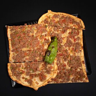Kuşbaşılı Pide görseli