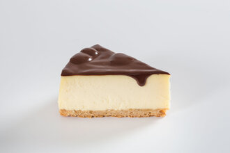 Çikolatalı Cheesecake (Dilim) görseli