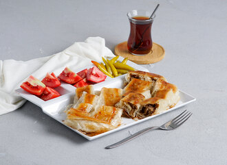 Kıymalı Kol Böreği (2 Porsiyon) görseli