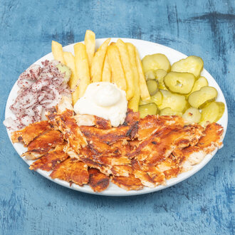 Tabakta Tavuk Döner görseli