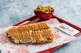 Kavurmalı & Yumurtalı & Kaşarlı Tost Menü görseli
