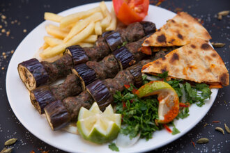 Patlıcanlı Kebap görseli