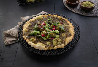 Kekikli Salatalı Pide görseli