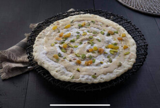 Tahinli Fıstıklı Pide görseli