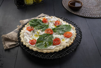 Labneli Roka Pide görseli