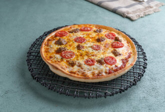 Sosisli Pizza görseli