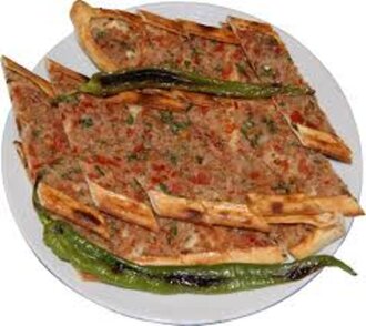 Kuşbaşılı Pide görseli