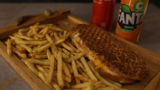 Karışık Tost görseli