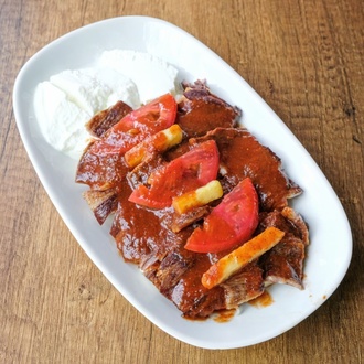 Tereyağlı Et Köfte İskender görseli