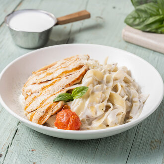 Chicken Alfredo görseli