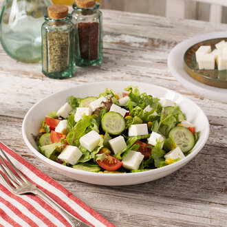 Peynirli Akdeniz Salata görseli