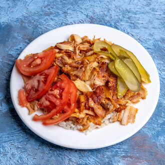 Pilav Üstü Tavuk Döner görseli