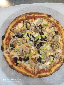 Al Tonno Pizza (Büyük) görseli