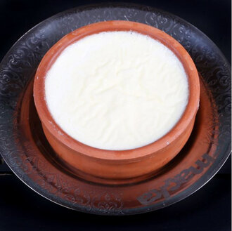 Güveçte Yoğurt görseli