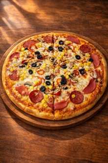 Karışık Pizza (Büyük) görseli