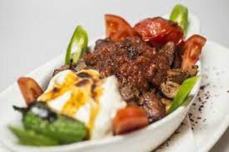 Yoğurtlu Kebap görseli