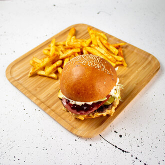 Füme Kaburga Burger görseli