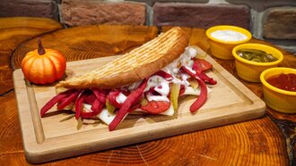 Ayvalık Karışık Tost görseli