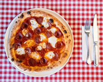 Sucuklu Pizza görseli