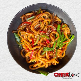 Sebzeli Udon görseli