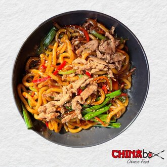 Singapur Usulü Tavuklu Noodle görseli