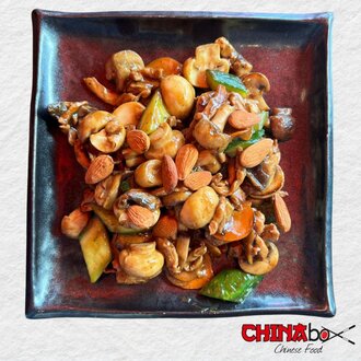 Bademli Tavuk görseli