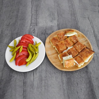 Tereyağlı Su Böreği (500 Gr.) görseli