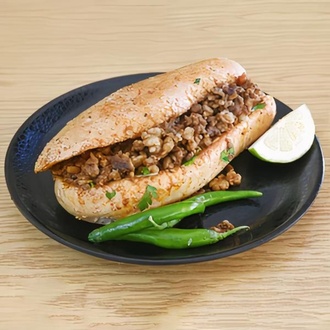 Somun Ekmek Arası Biftek Tantuni görseli