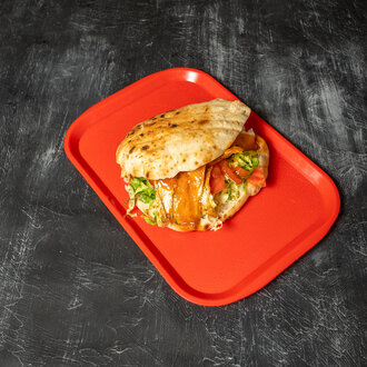 Bazlama Kaşarlı Tavuk Döner görseli