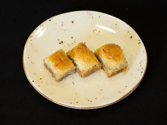 Tereyağlı Cevizli Baklava (1 Kg) görseli