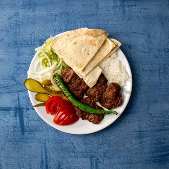 Izgara Köfte Pilav Üstü görseli