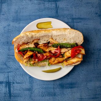 Ekmek Arası Tavuk Döner Ayran 100 görseli