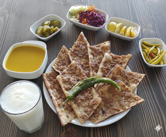 Etli Ekmek & Çorba Menü görseli