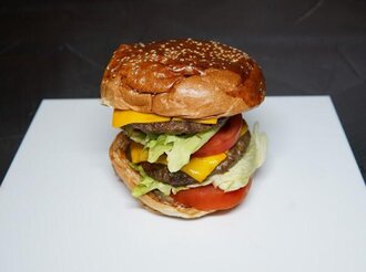 Double Burger görseli